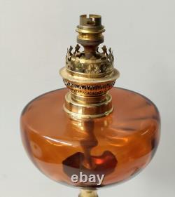 Lampe A Petrole Verre Couleur Ambre Pied Bronze Et Marbre Napoleon III