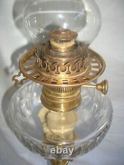 Lampe à Pétrole Napoléon III Corinthien Cristal de Baccarat, Bronze, et Marbre