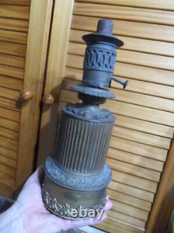 Lampe à Pétrole huile Mécanique bronze Mouvement Horlogerie vintage Oil Lamp 19e