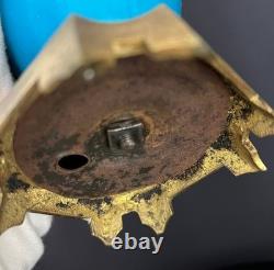 Lampe à huile en bronze et porcelaine émaillée, France, fin du XIXe siècle