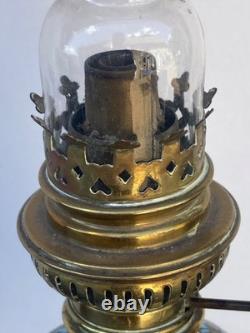 Lampe à pétrole en bronze et émail cloisonné ancien avec sa verrerie