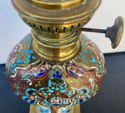 Lampe à pétrole en bronze et émail cloisonné ancien avec sa verrerie