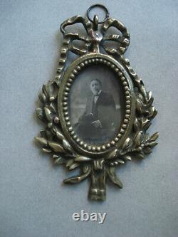 Lot de 4 Porte-photo anciens XIXe bronze Napoléon III, noeud Louis XVI