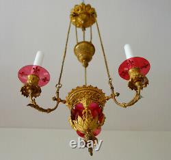 Lustre en BRONZE DORE et CRISTAL rouge d'EPOQUE XIXe lampe de sanctuaire