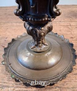 MAGNIFIQUE CASSOLETTE OU CENTRE DE TABLE EN BRONZE A DECOR VEGETAL XIX ème S