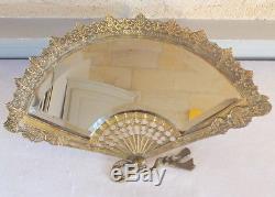 Miroir biseauté forme éventail bronze époque Napoléon III fan mirror