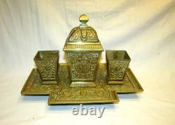 NECESSAIRE A FUMEUR SERVICE BRONZE DORE Napoléon III antique ornate desk smoke