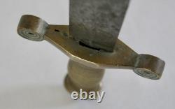 OBJET ANCIEN, poignée bronze, acier, collection