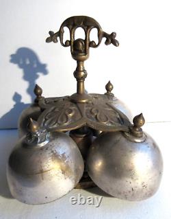Objet religieux Napoléon III, clochette d'église à 4 sonneries, bronze et métal