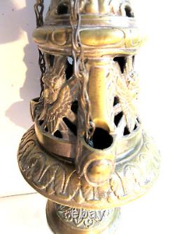 Objet religieux Napoléon III, encensoir en bronze doré sculpté d'angelots