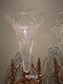 PAIRE VASES CORNET Napoléon III Cristal Gravé /Bronze Doré XIXèmeH. 34 CM