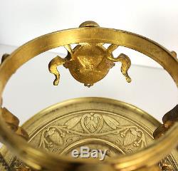Paire D'aiguières D'époque Napoléon III En Cristal Montée Sur Bronze Doré