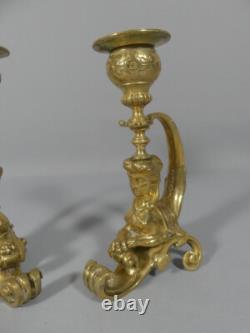 Paire De Bougeoirs Aux Sphinges En Bronze Doré, époque Napoléon III