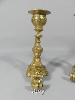 Paire De Bougeoirs Aux Sphinges En Bronze Doré, époque Napoléon III