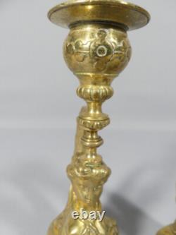 Paire De Bougeoirs Aux Sphinges En Bronze Doré, époque Napoléon III