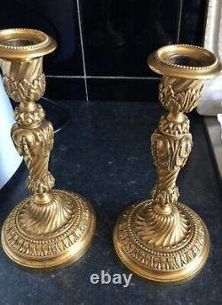 Paire De Bougeoirs En Bronze doré Style Louis XV Epoque Napoleon lll