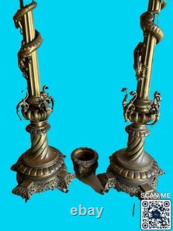Paire De Lampadaires Napoléon III Bronze Laiton Décor Salamandres H 250 cm
