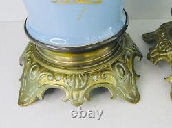 Paire De Lampes Napoléon III En Opaline Bleue, Décor Émaillé, Serties Bronze
