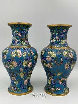 Paire De Vases Cloisonnes Xixeme Chine Decor Floral M825