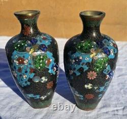 Paire De Vases Émaux Cloisonnés, Japon, Fin XIXème