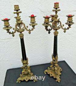 Paire chandeliers bronze décor chérubins putti d'époque Napoleon III candlestick