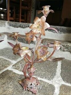 Paire de Bougeoirs d'Eglises-Fleurs-Lys en Bronze Chandeliers/Candélabres