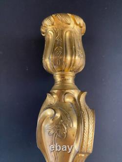 Paire de Bougeoirs de style Louis XV en BRONZE DORÉ XIXème Signés F. BARBEDIENNE