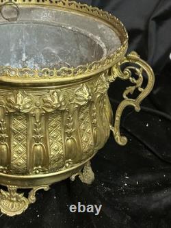 Paire de Jardinières en laiton repoussé et bronze doré Epoque Napoléon III