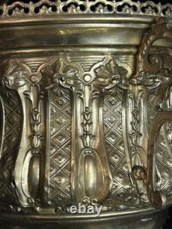 Paire de Jardinières en laiton repoussé et bronze doré Epoque Napoléon III