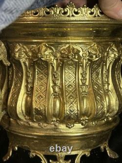 Paire de Jardinières en laiton repoussé et bronze doré Epoque Napoléon III