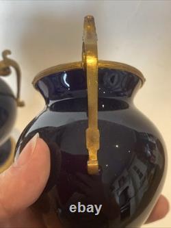 Paire de Vases Ancien Sèvres Porcelaine Bleu et Bronze Ormolu