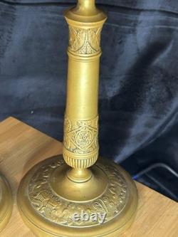 Paire de bougeoirs Napoléon III en bronze / laiton doré Décor à l'antique