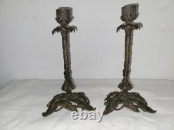 Paire de bougeoirs bronze doré. Chandeliers 1900 Style Napoléon III