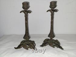 Paire de bougeoirs bronze doré. Chandeliers 1900 Style Napoléon III