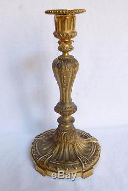 Paire de bougeoirs en bronze ciselé & doré, style Louis XVI, époque Napoleon III