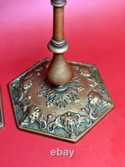 Paire de bougeoirs en bronze doré signés Alfred Daubrée, Napoléon III