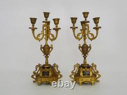 Paire de candélabres à 4 branches bronze et marbre style Napoléon III. XIXème