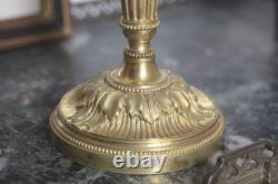 Paire de flambeaux en bronze doré Napoléon III, dans le goût Louis XVI