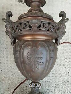 Paire de lampe à huile bronze satyre FAUNE électrifié empire Napoléon III LAMP