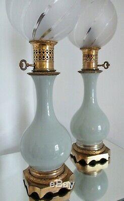 Paire de lampes à huile pétrole bronze porcelaine céladon Chine Napoléon III