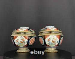 Paire de pots-pourris en porcelaine Imari montés en bronze, Japon, XIXe siècle