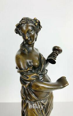 Paire de sujets Femmes à l'Antique en bronze d'époque Napoléon III sur socle