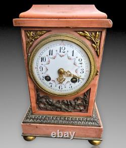 Pendule Borne Marbre Rose Cupidon Bronze Patine Epoque Napoleon III