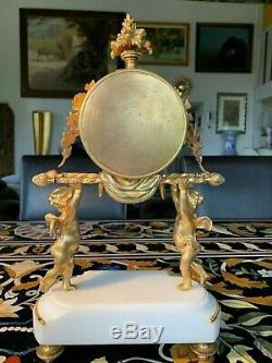Pendule En Bronze Dore D'epoque Napoleon III A Restaurer