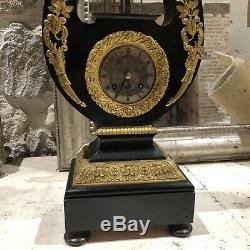 Pendule Lyre Empire Portique Napoléon III Bois Noirci French Clock Ancien Bronze