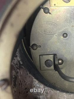 Pendule Napoléon III Marbre Rouge Et Noir Ornements Bronze