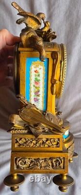 Pendule Napoléon III bronze doré porcelaine polychrome RICHOND Paris Montmartre