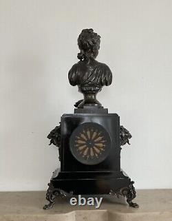 Pendule Napoléon III époque XIXe en marbre, régule et bronze, mouvement JAPY