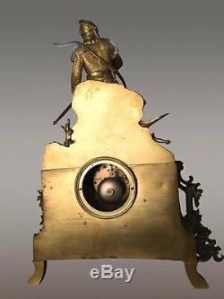 Pendule au guerrier bronze et albâtre Napoléon III