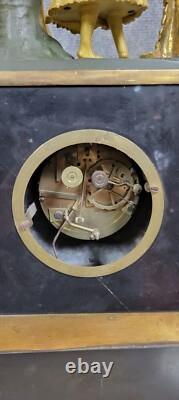 Pendule borne époque Napoléon III en marbre et bronze vers 1850